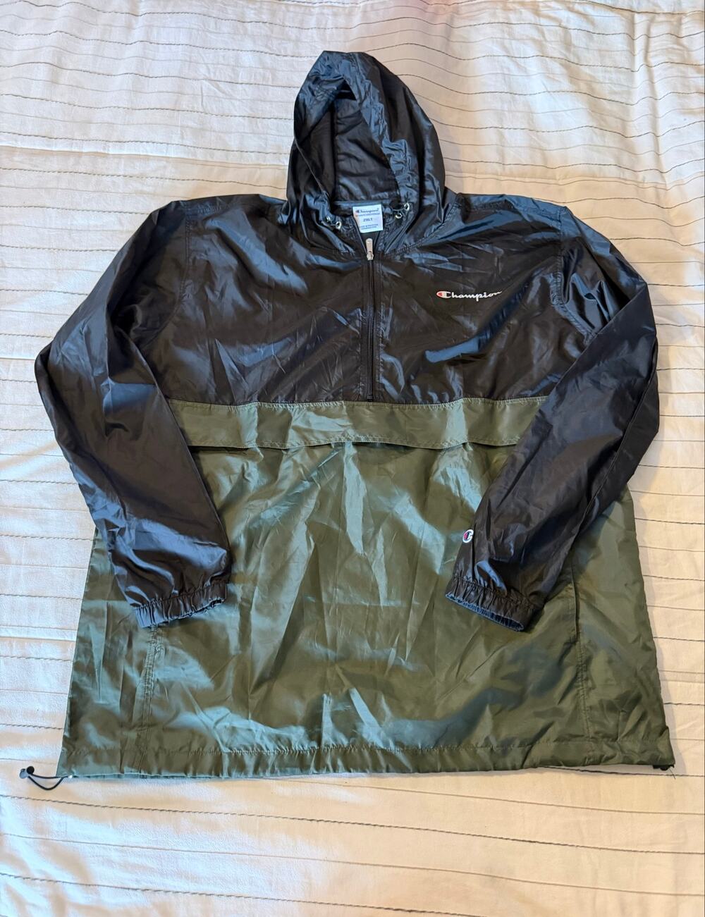 Champion Men's Colorblocked Packable Jacket - Black/Olive